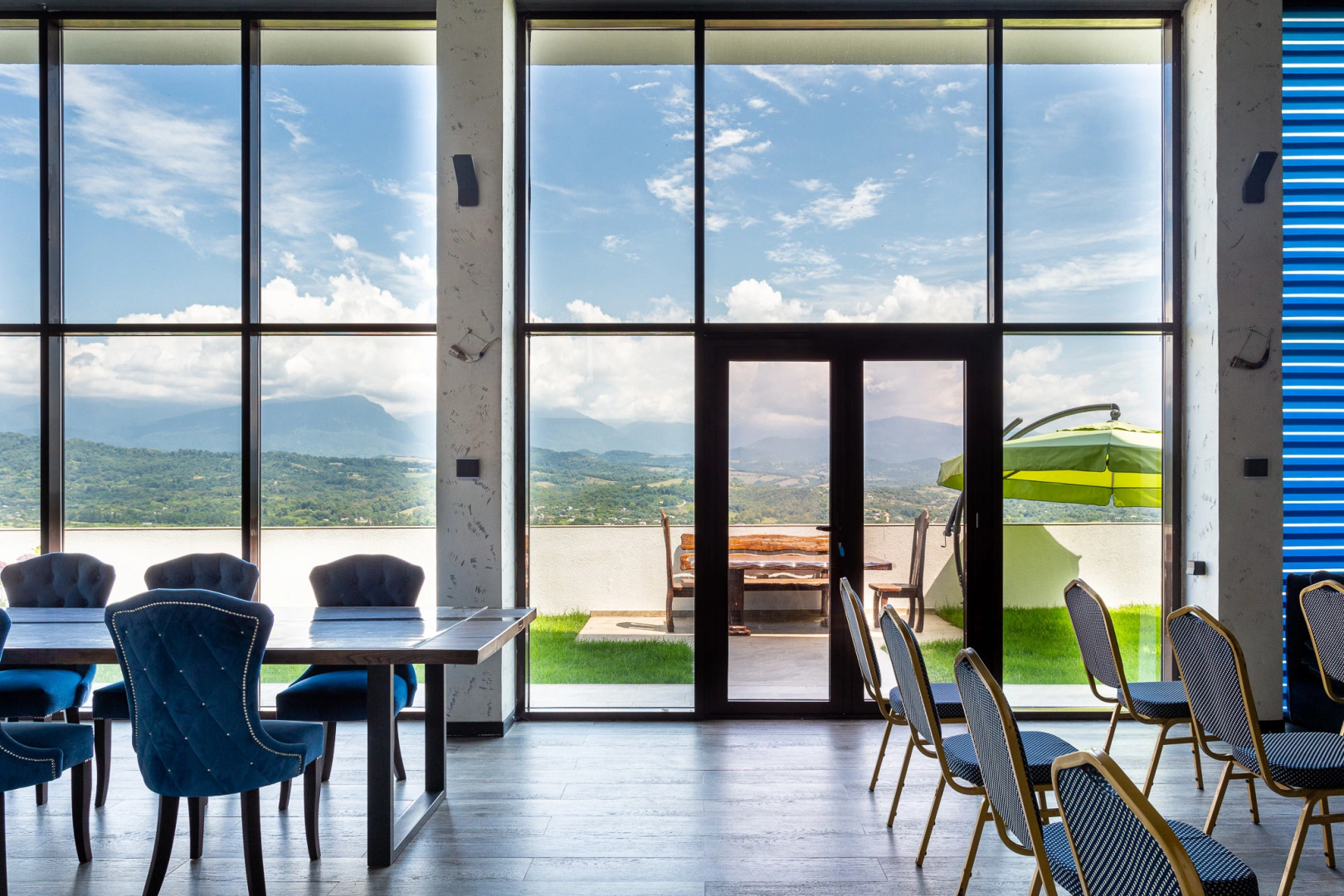 Частный Дом Поместье OkoloMorya