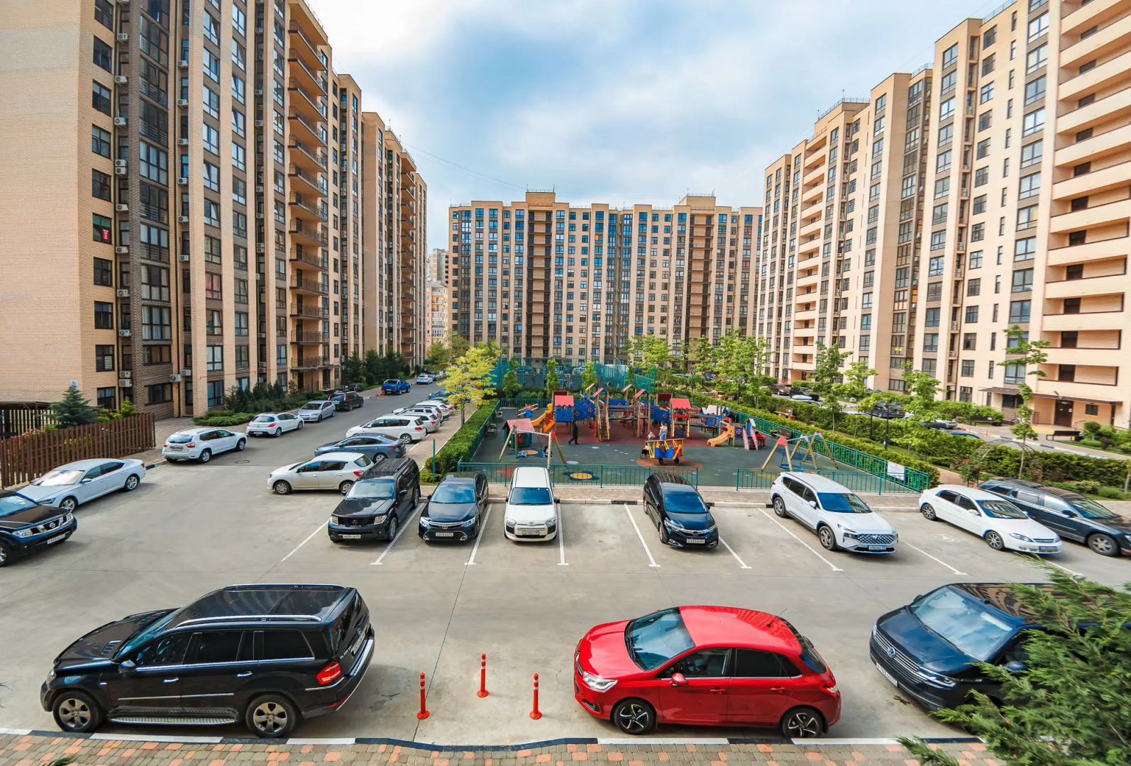 Апартаменты на Парковой 61/1 B-Flats