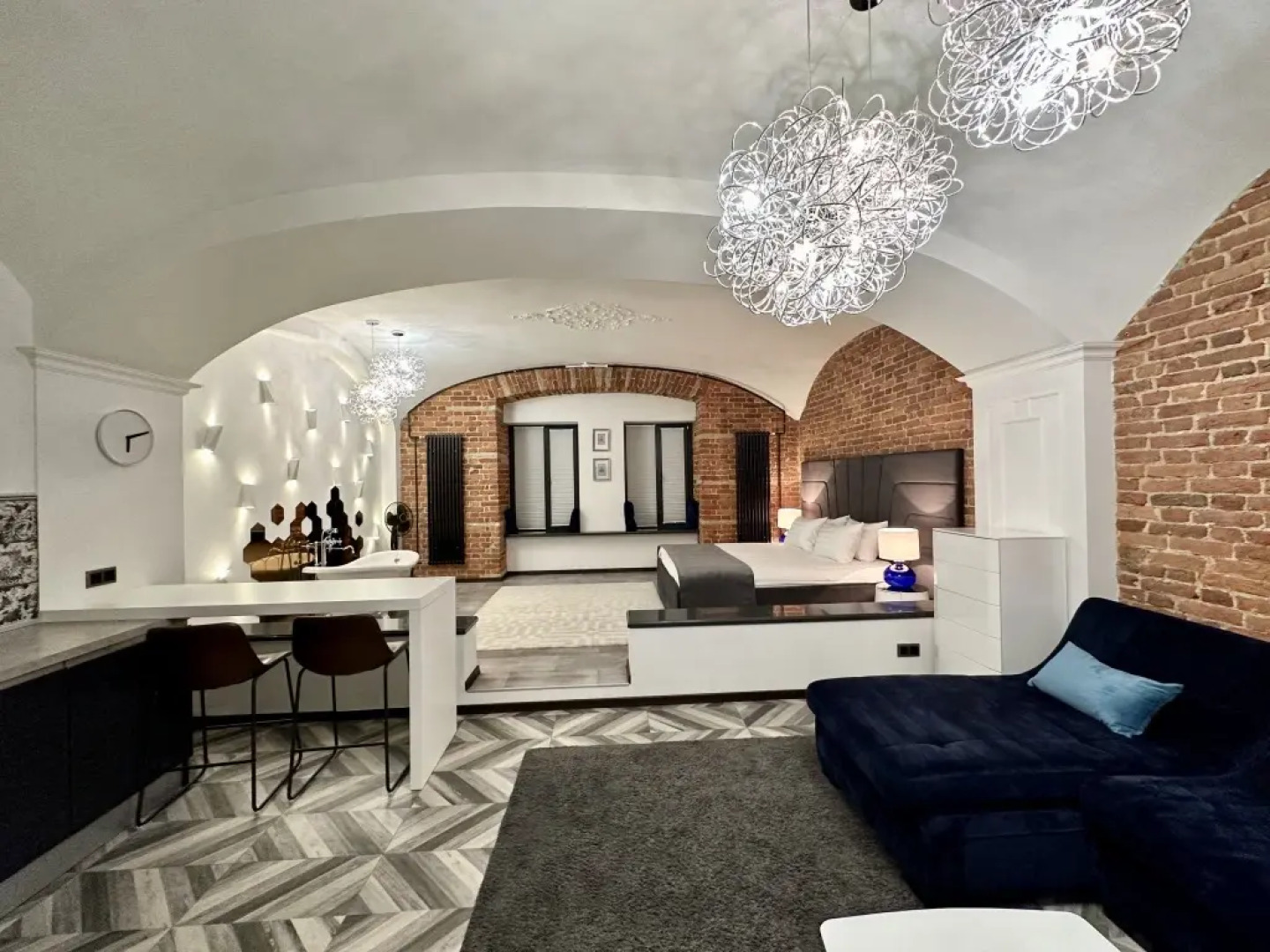 Апартаменты LITEINY  Royal