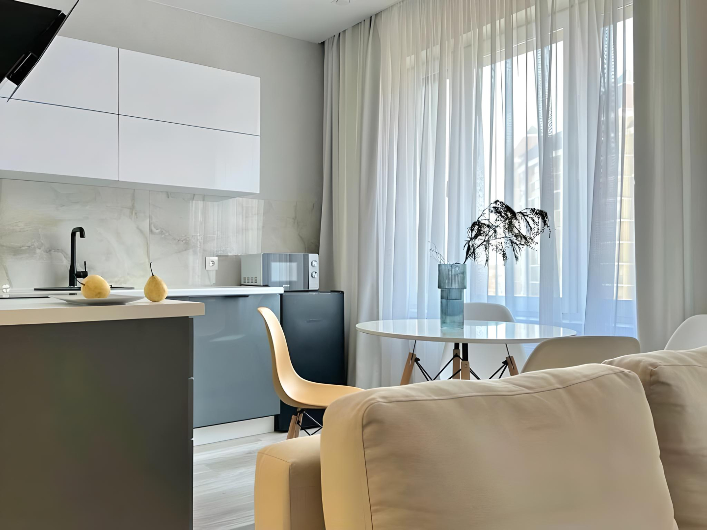 Апартаменты Happy Sun Студия Рядом с Мед и Спорт Объектами Казани