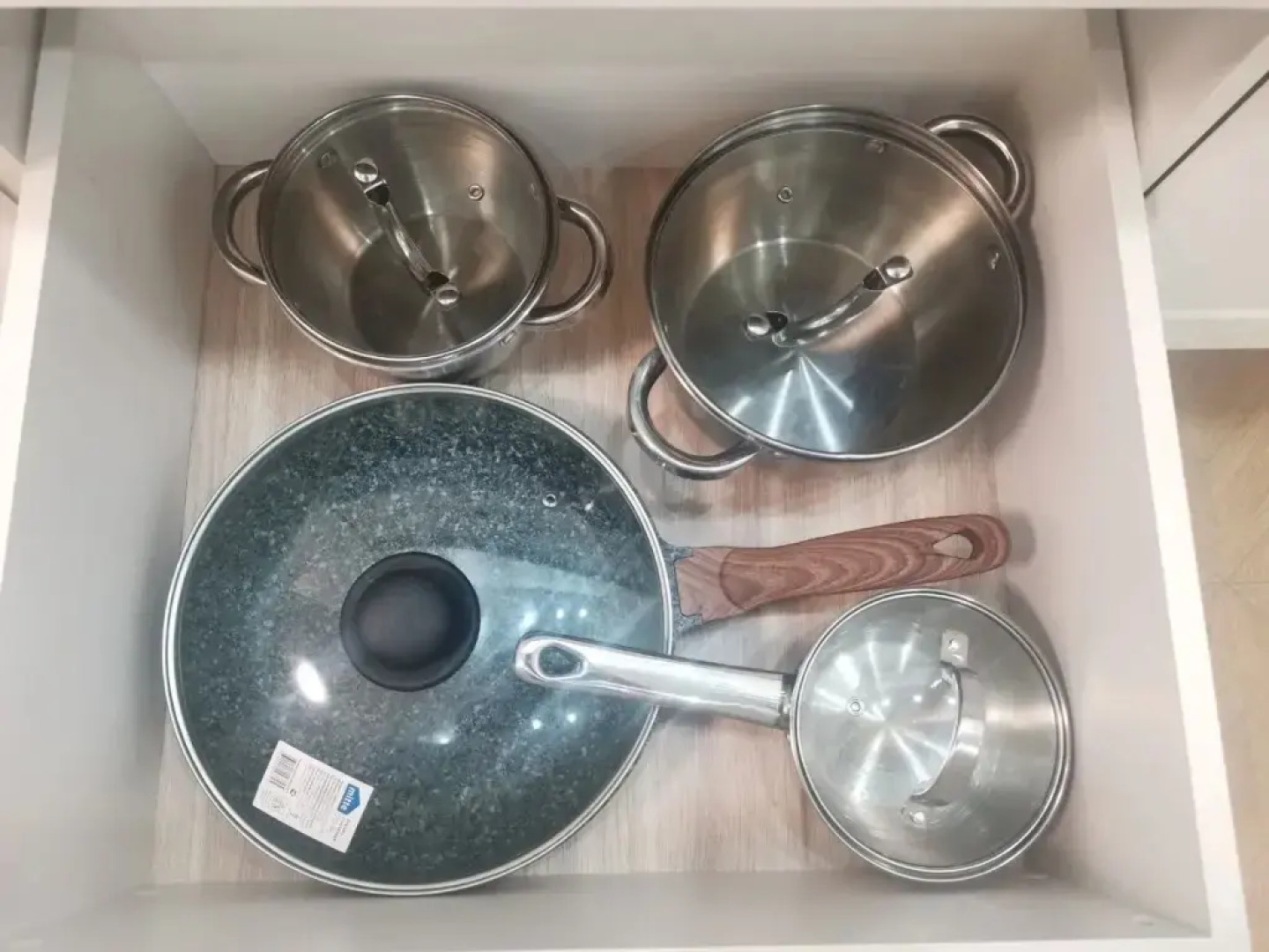 Апартаменты 37м с Кроватью и Диваном