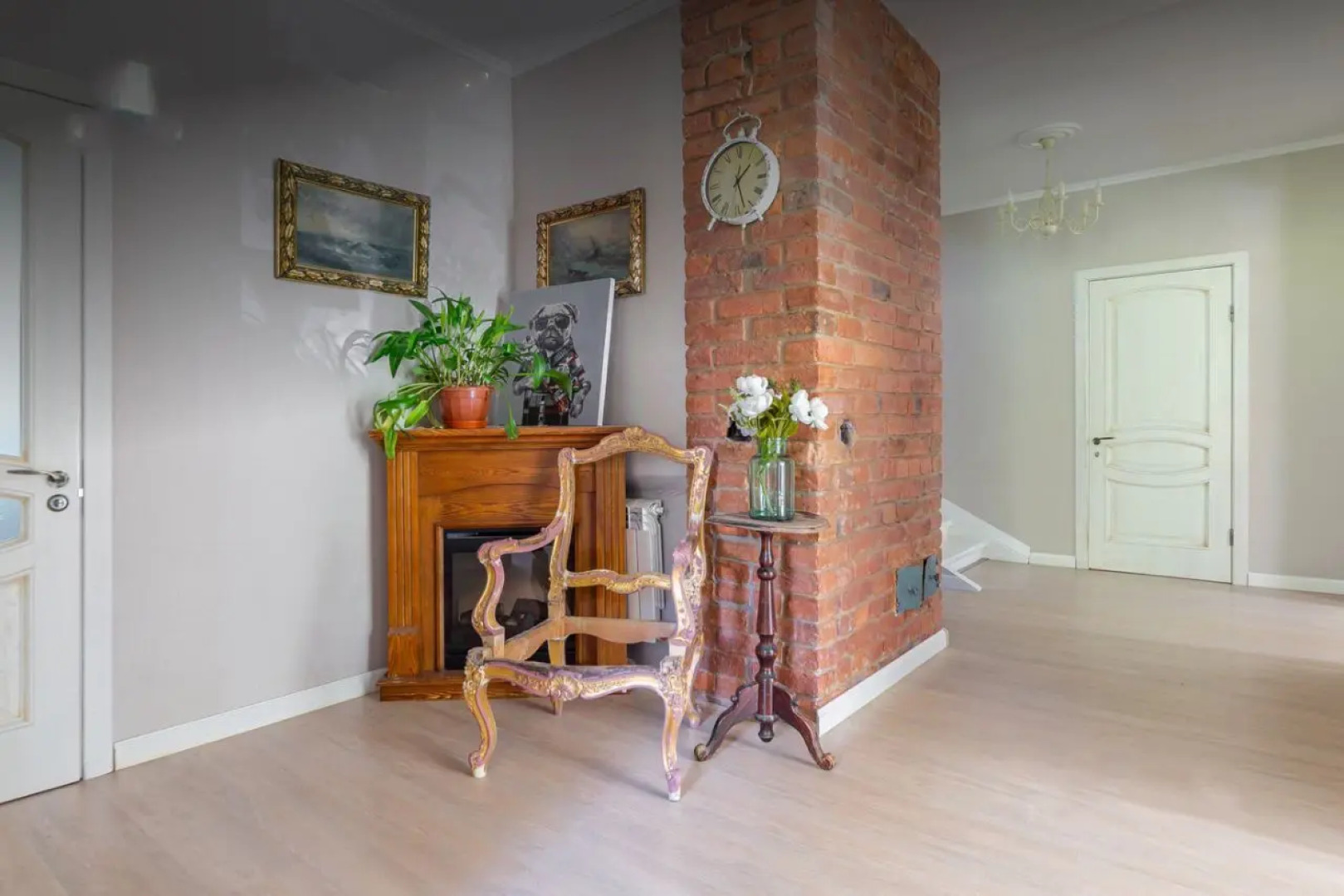 Частный дом 8-к 250 м²