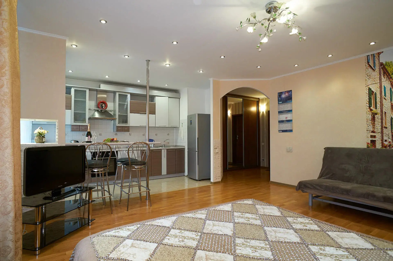 Апартаменты Studio Delux 70 Let Oktyabrya