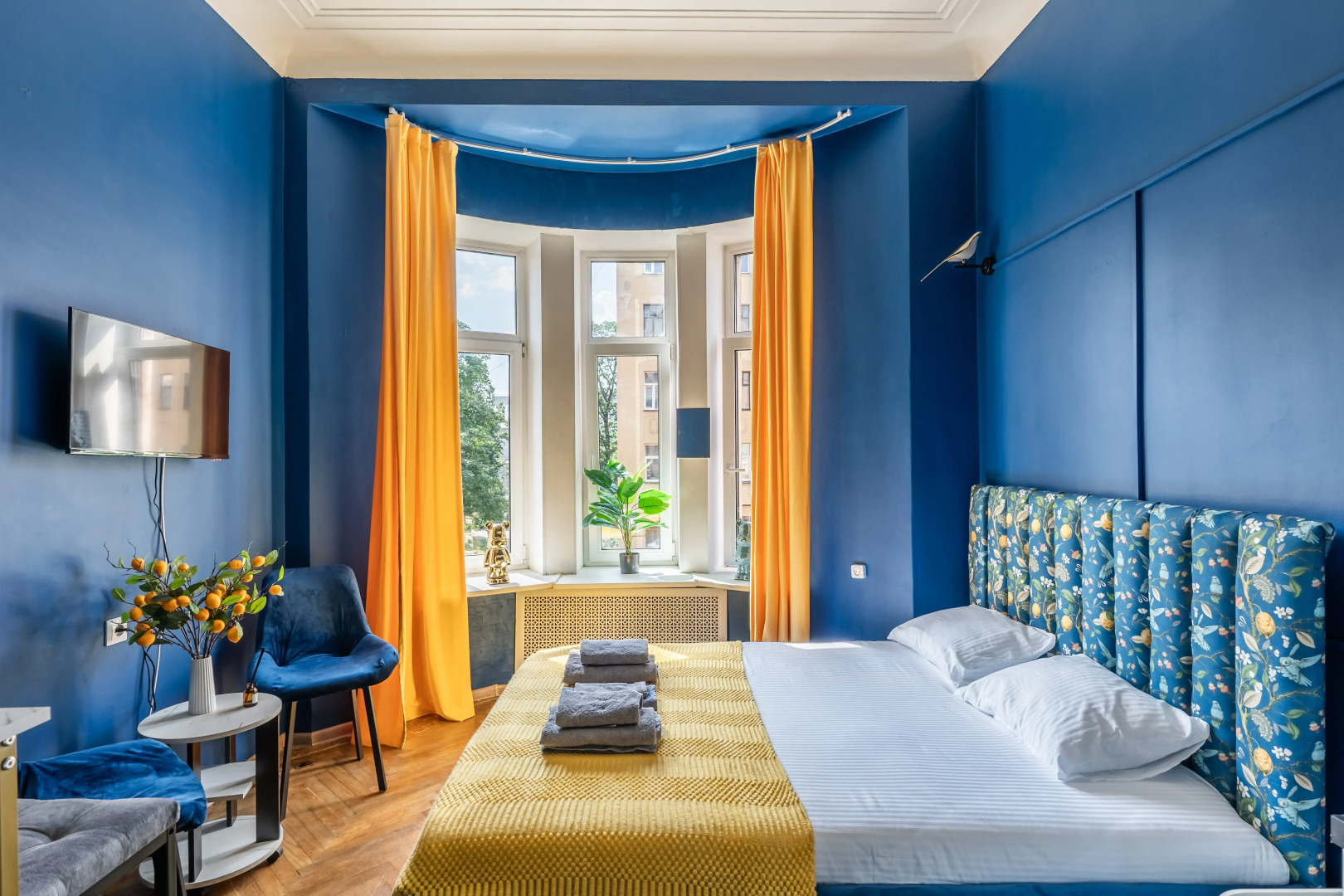 Апартаменты ВО 14/65 Синий свет