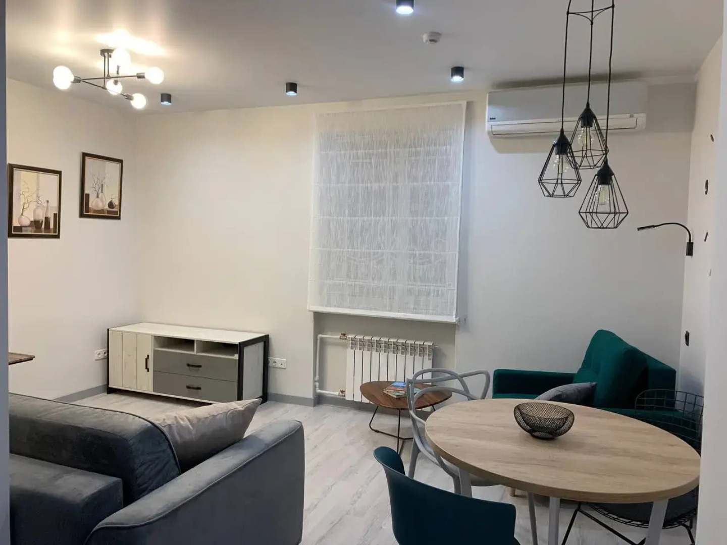 Квартира 2-комнатная уютная в центре в дизайнерском исполнении