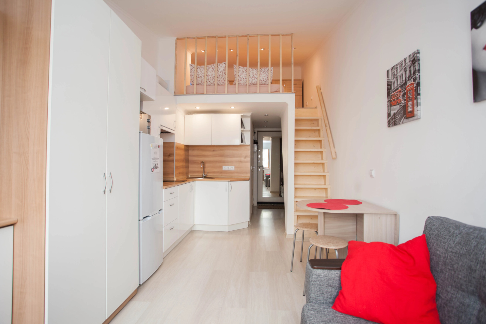 Апартаменты Шоссе в Лаврике