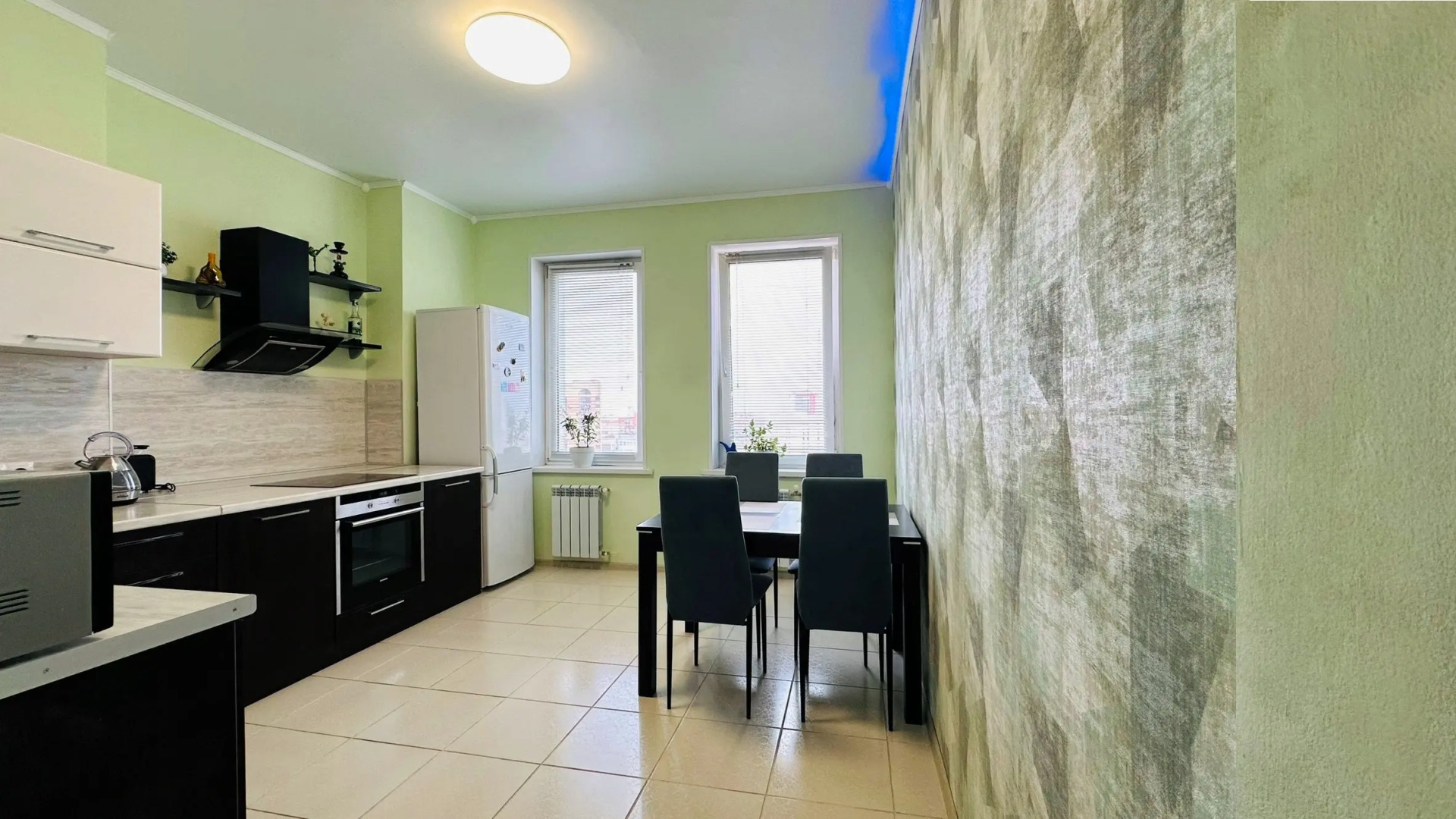 Квартира 3х комнатная с панорамой центра, 11 этаж