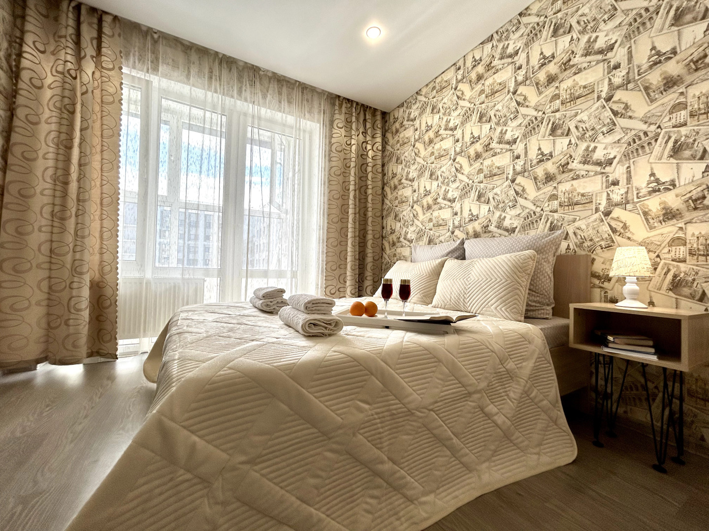 Апартаменты FSF Двухкомнатные (24 этаж) с Кофемашиной и Массажером