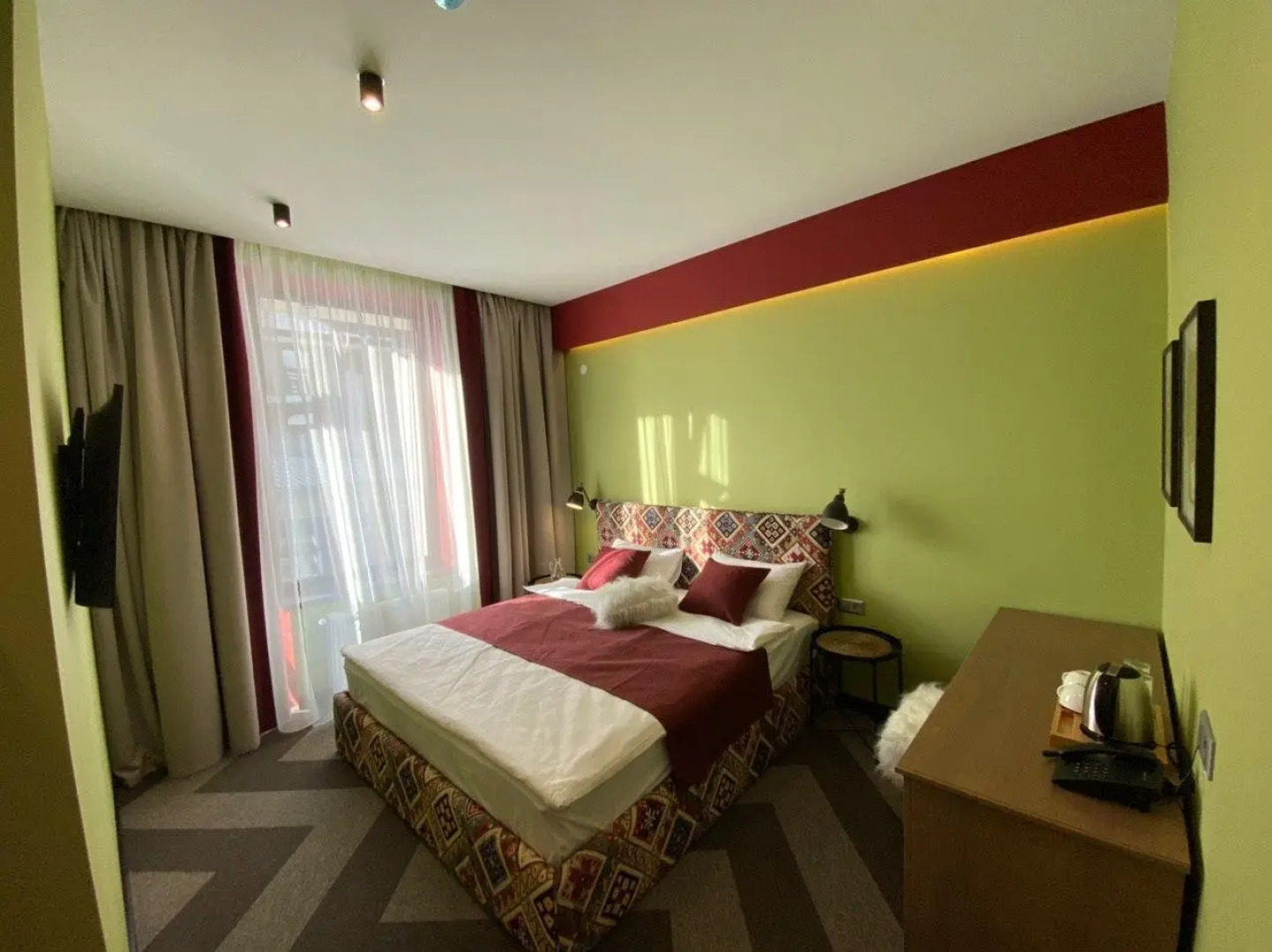 Отель White Peak