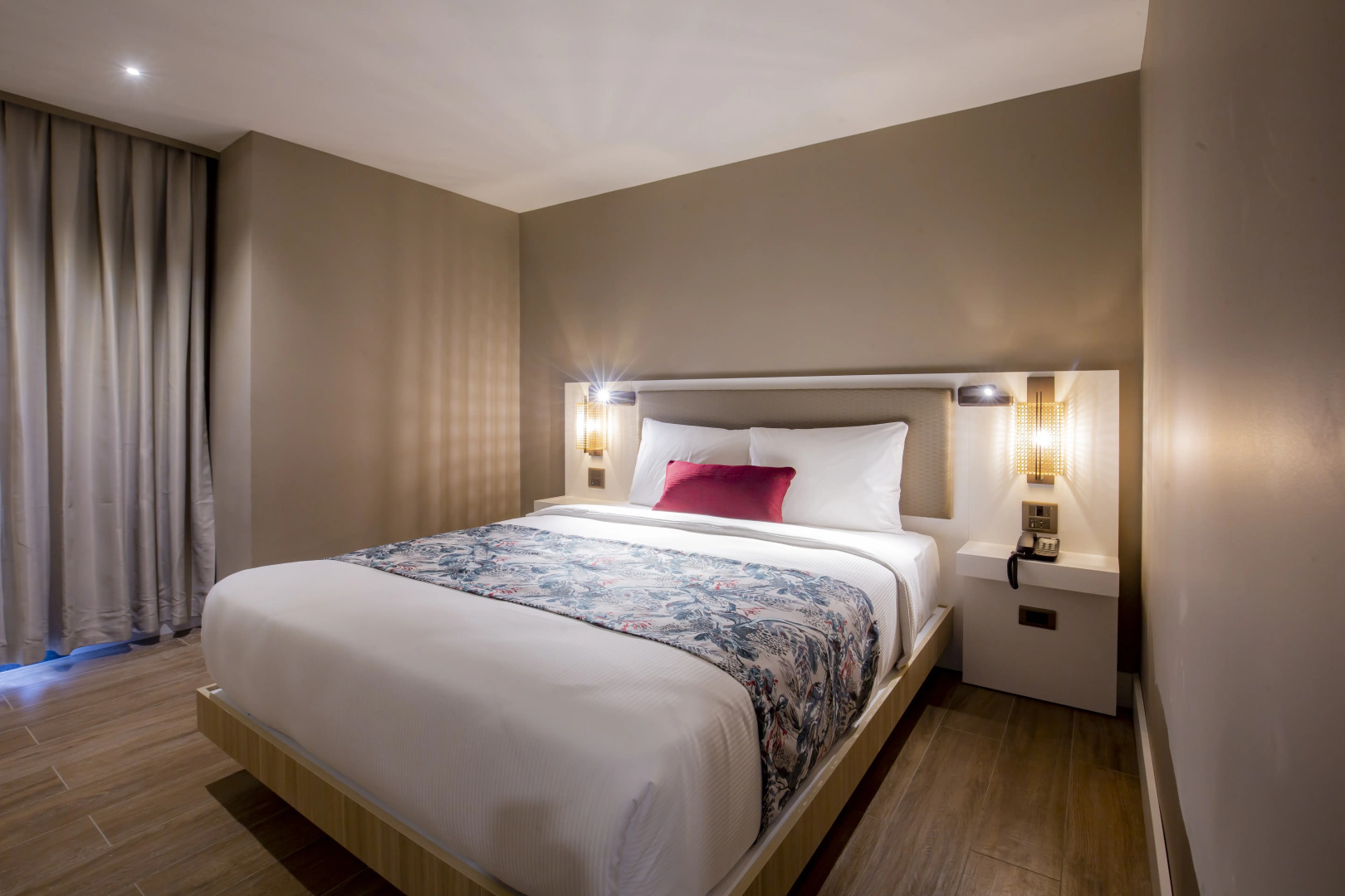 Отель Woovo Phuket Patong