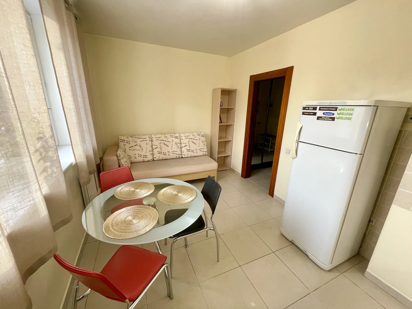 Апартаменты Авиаторов 33