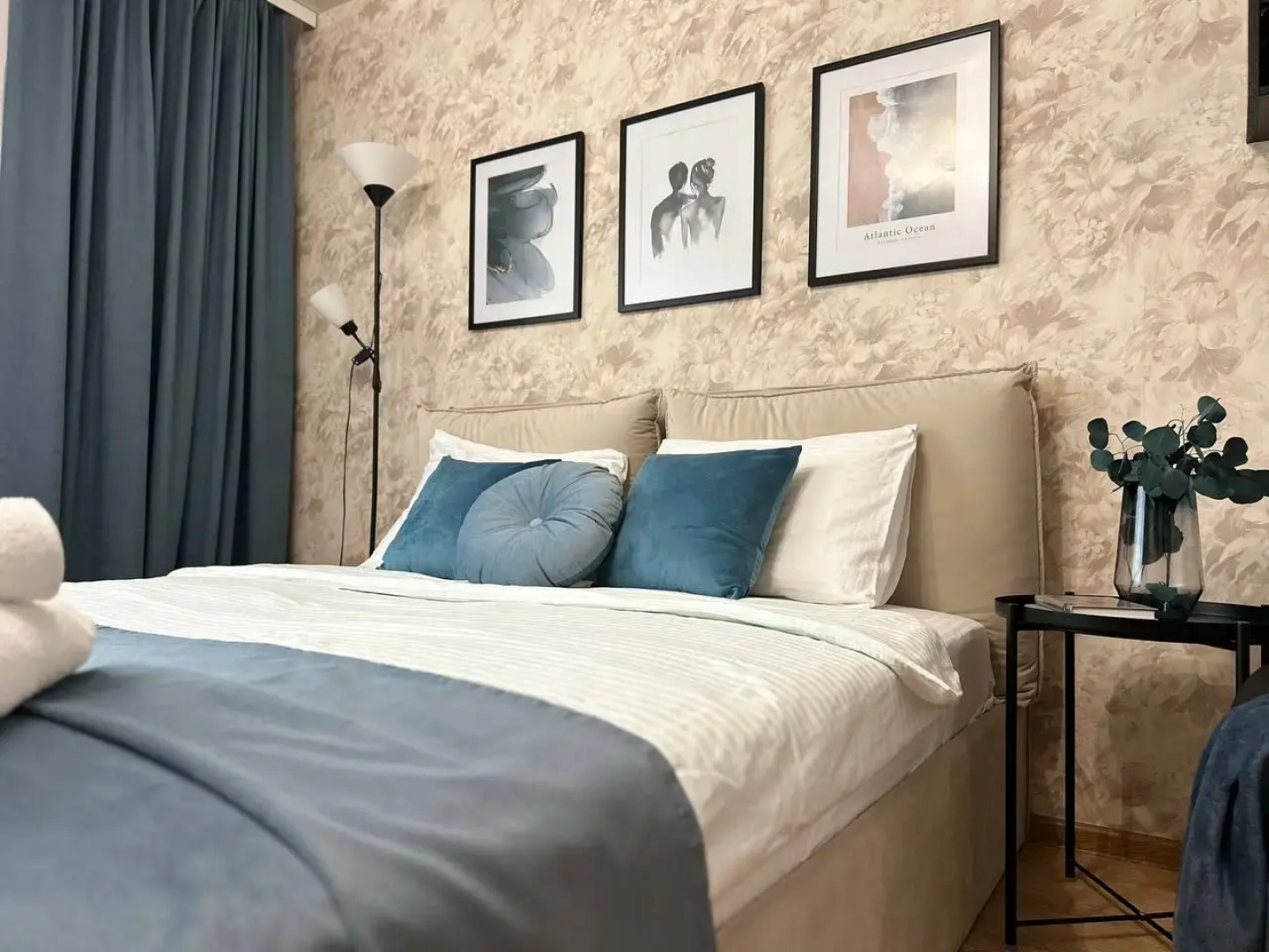 Апартаменты на Пугачева