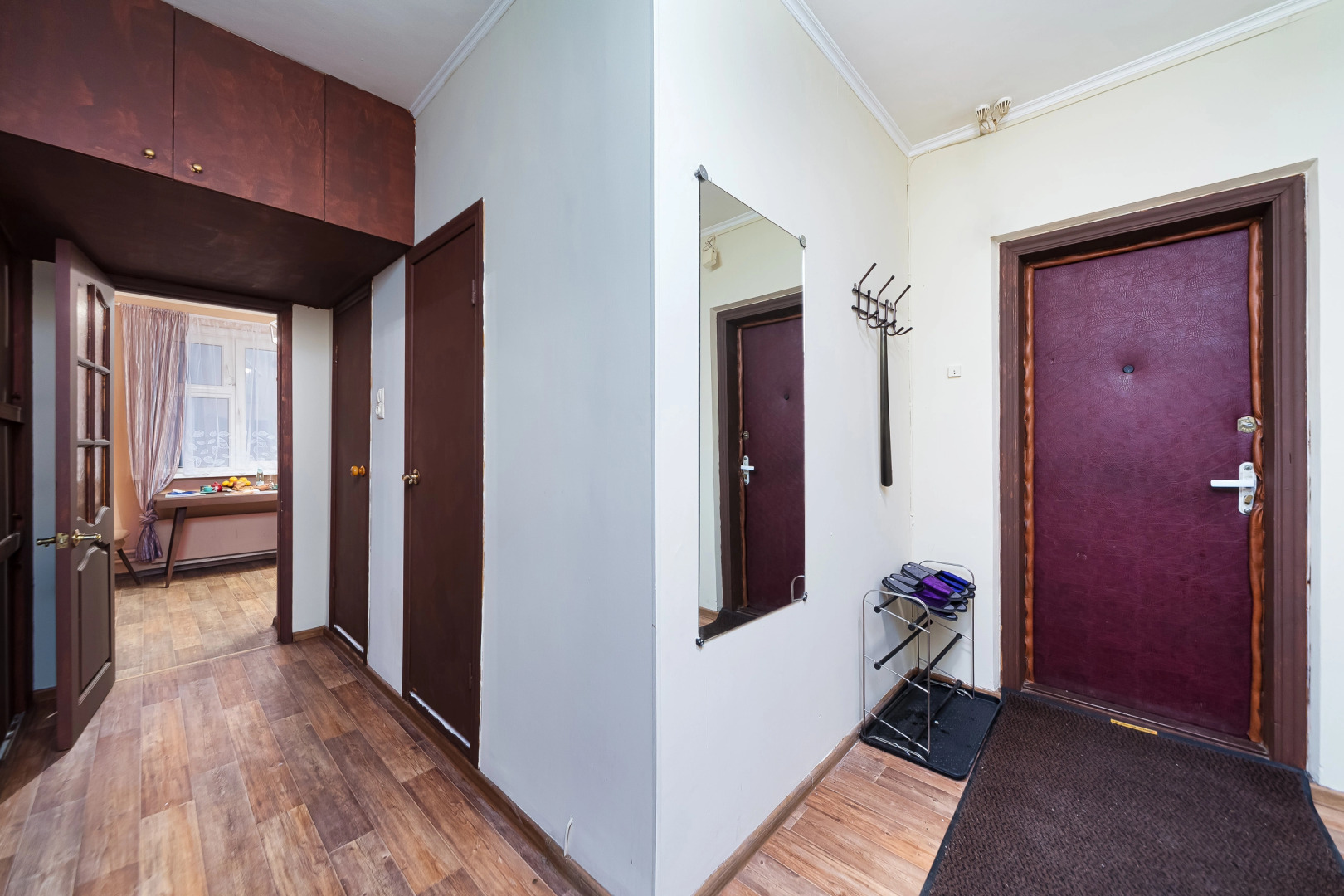 Апартаменты Семейная Квартира на 6 человек м.Домодедовская