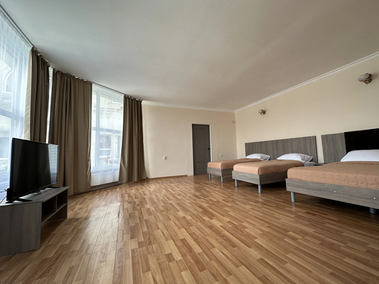 Гостевой дом  Come Inn на Кленовой