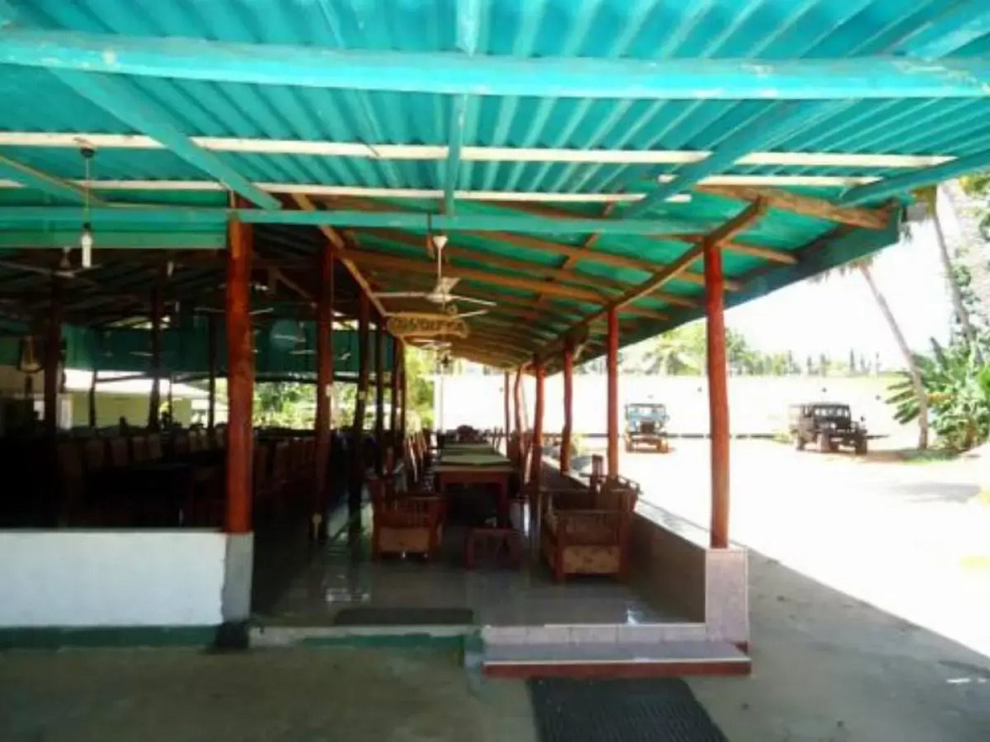 Отель Hasthi Resort Habarana