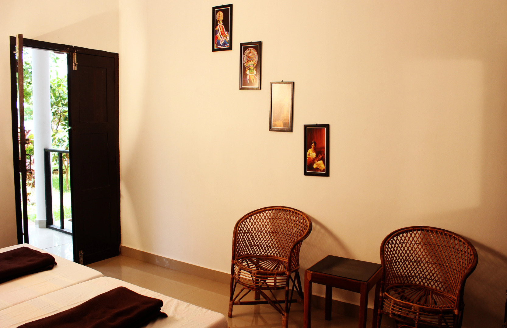 Отель True Blue Beach Resort