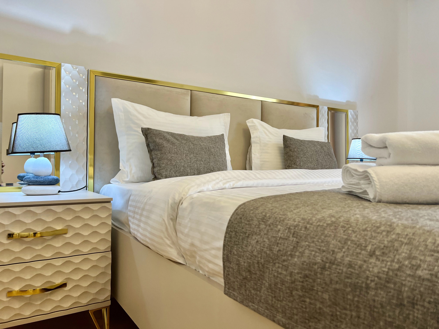 Отель MANSION HOTEL YEREVAN