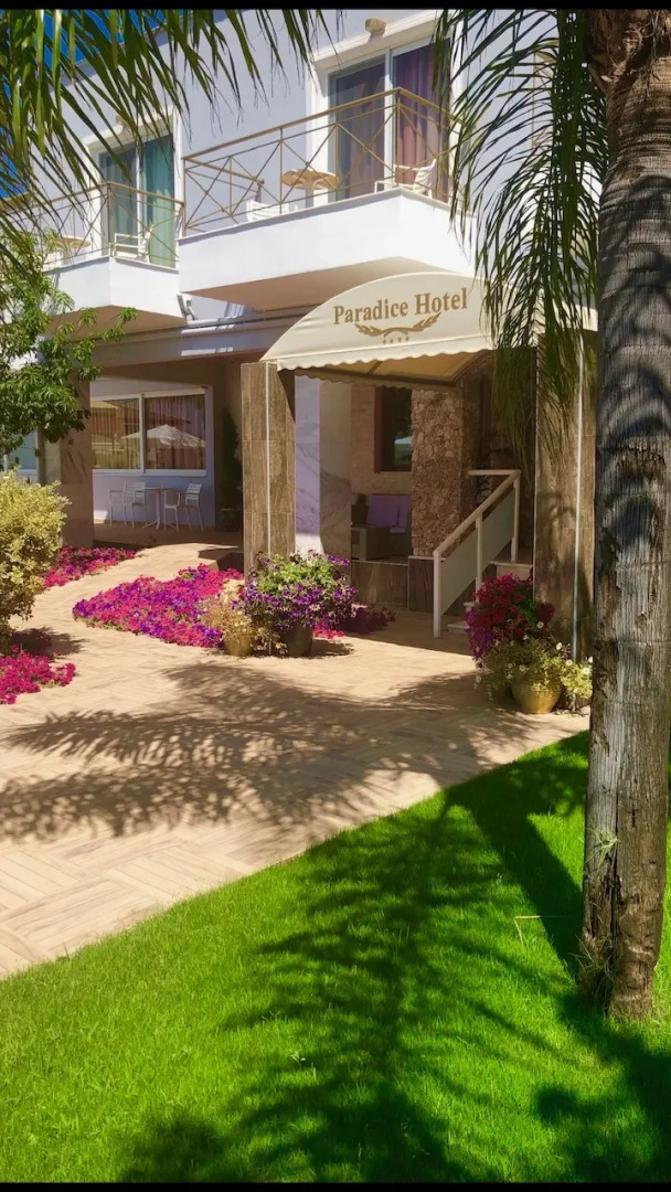 Отель Paradice Luxury Suites