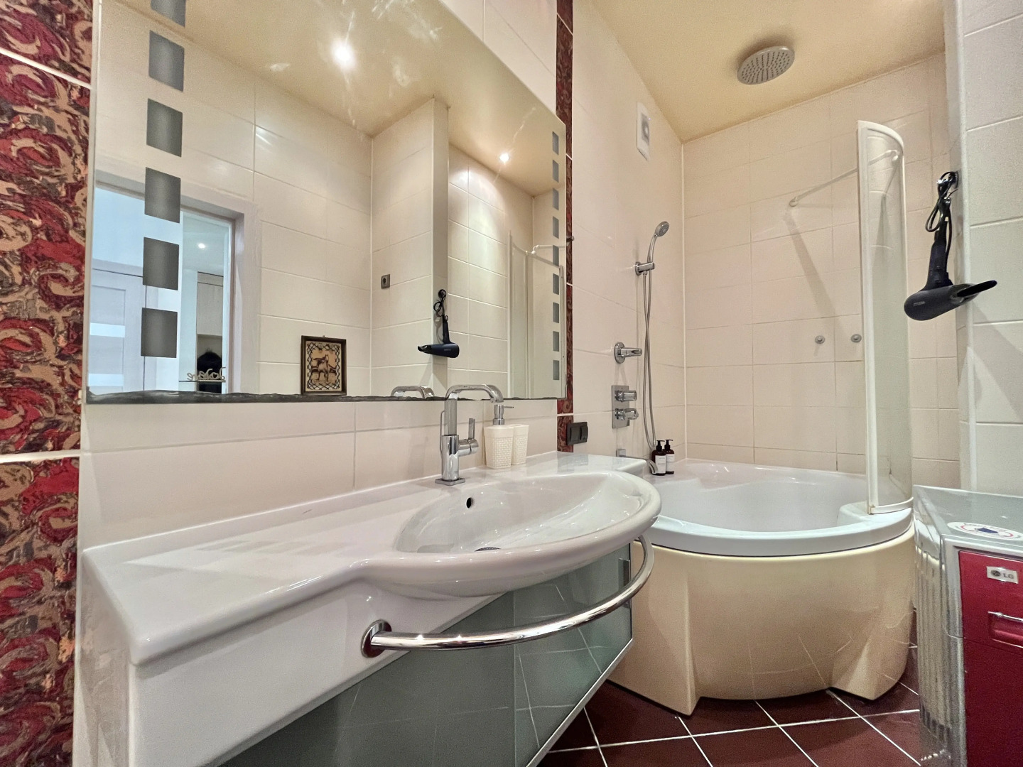 Апартаменты uTrip Hanoi