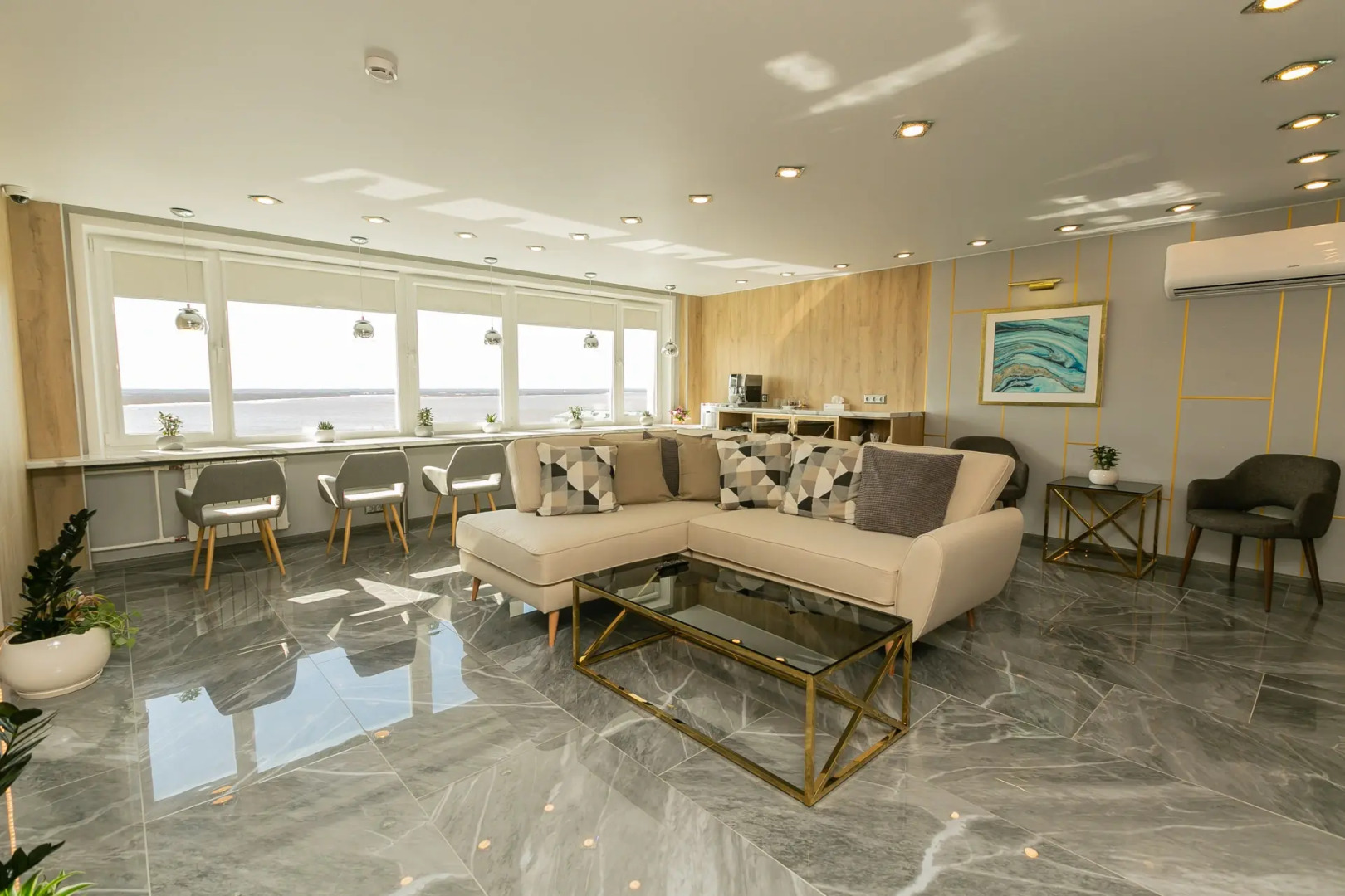 Отель Двина