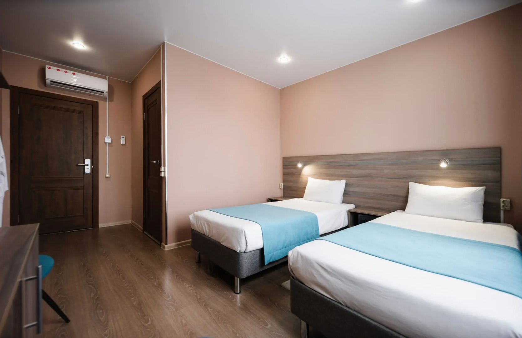 Отель SopkaHotel