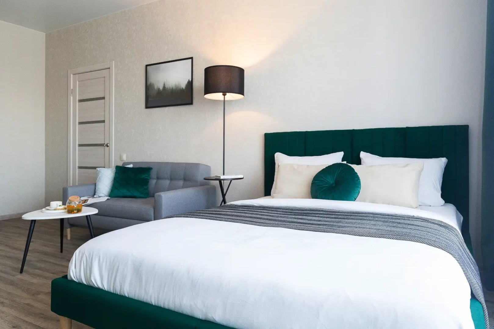 Квартира SleepNsk большая двушка с видом на реку около Аквапарка