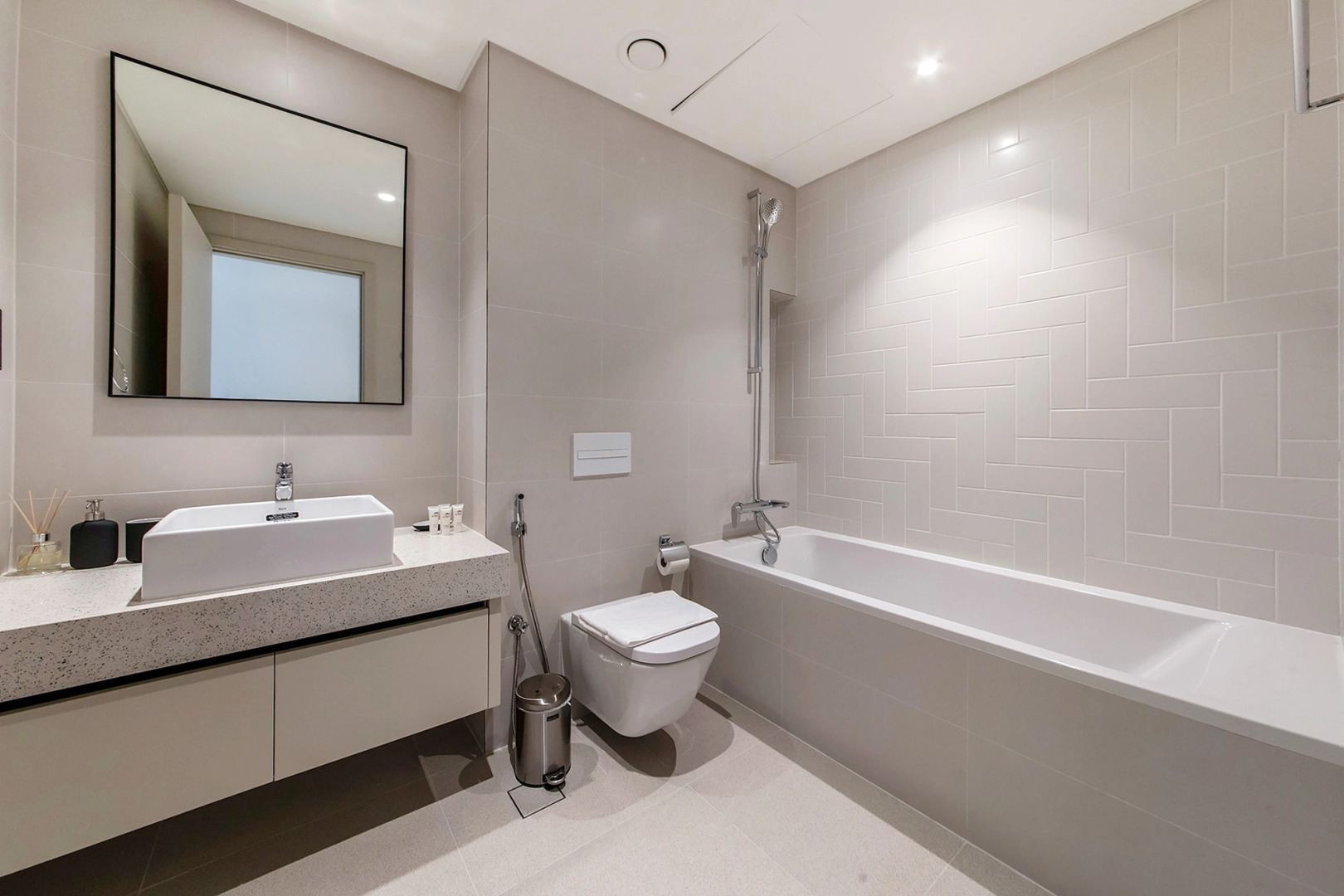 Апартаменты Marina Vista Emaar Beachfront