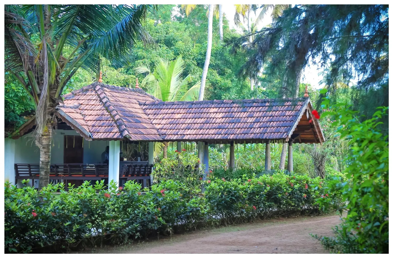Отель Resort Seclude Kerala Marari Sands