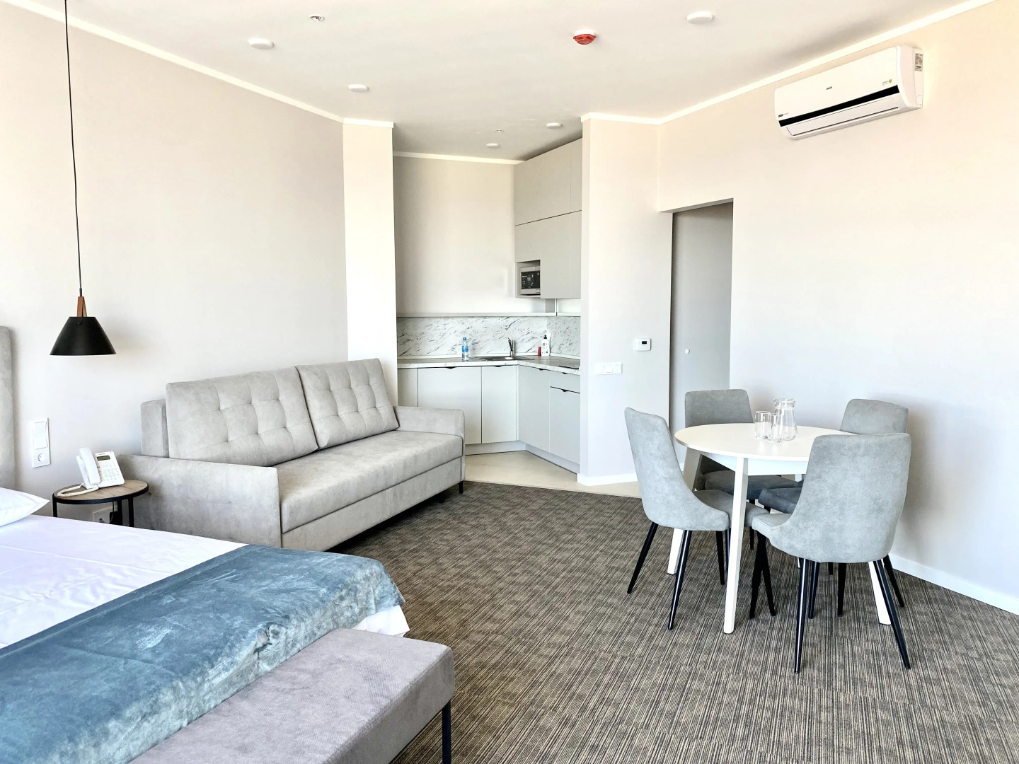 Апартаменты More