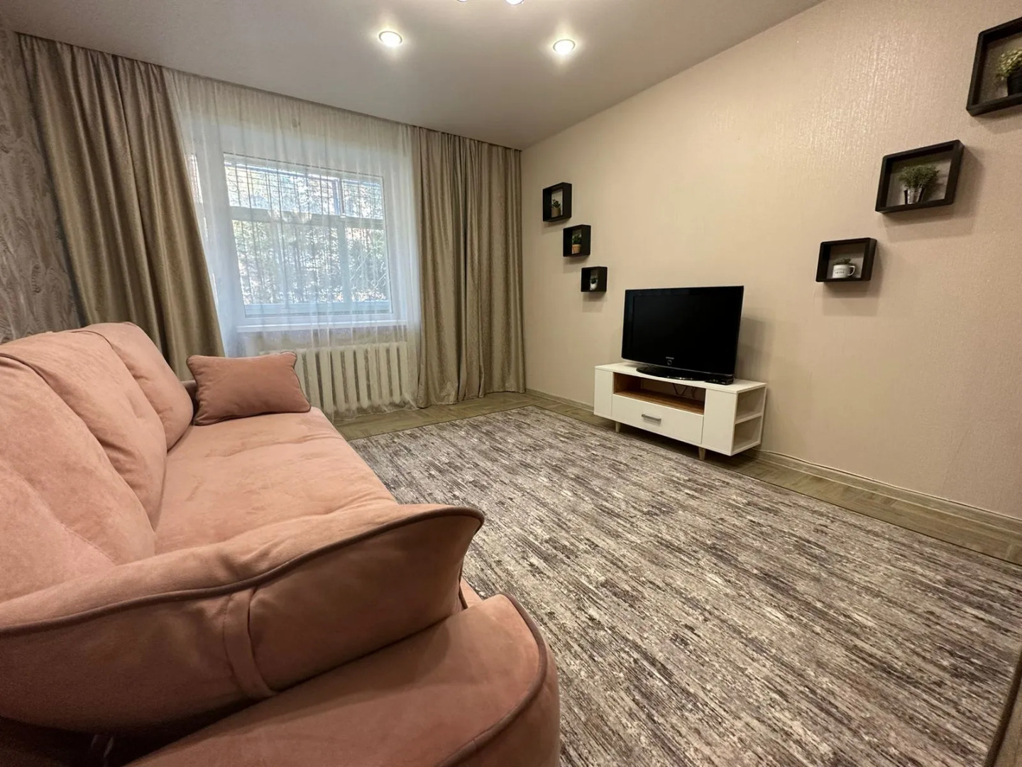 Квартира Двухкомнатная на Руднева