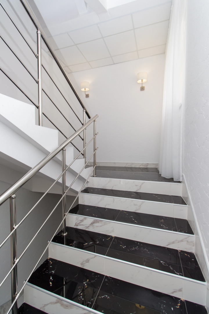 Отель Атрия