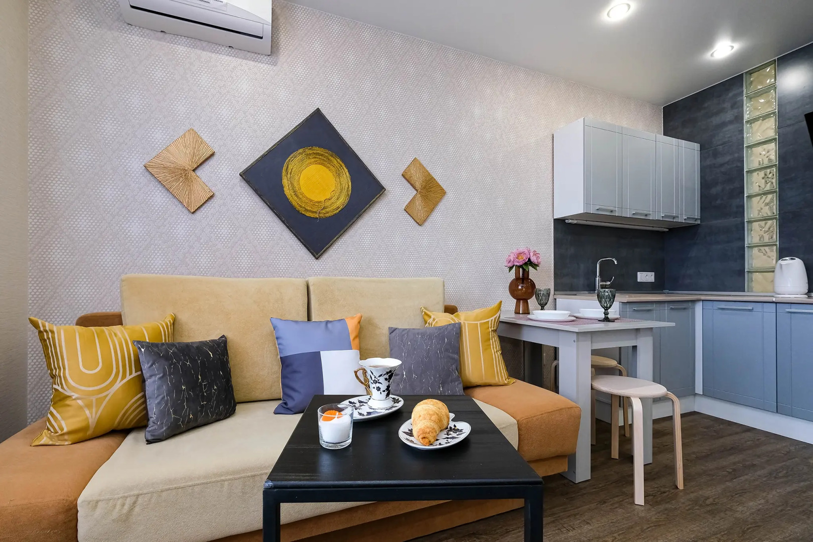 Апартаменты Уютная Студия на Площади Калинина