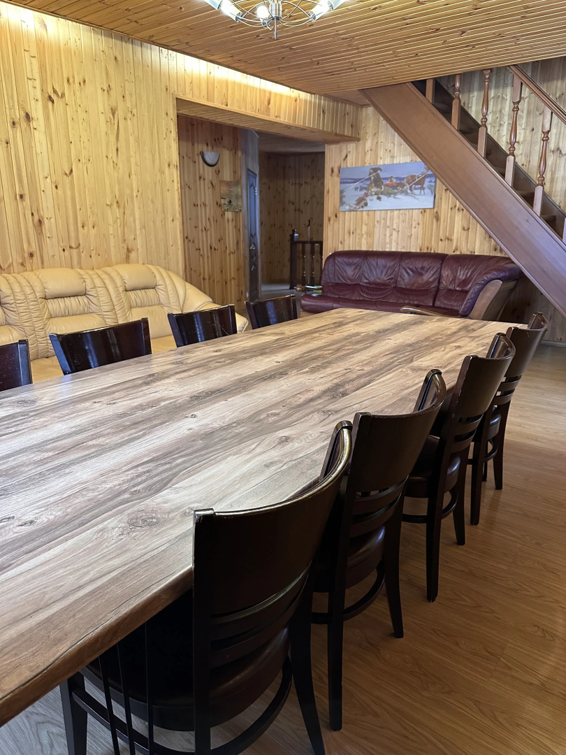 Коттедж на 17 гостей с красивым видом из окна и террасой