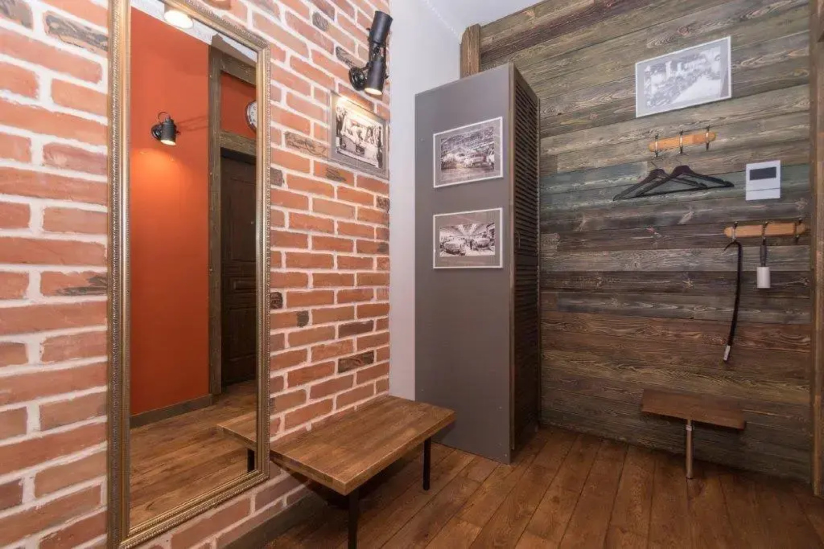 Апартаменты в Центре Города у Нарымского Сквера 1