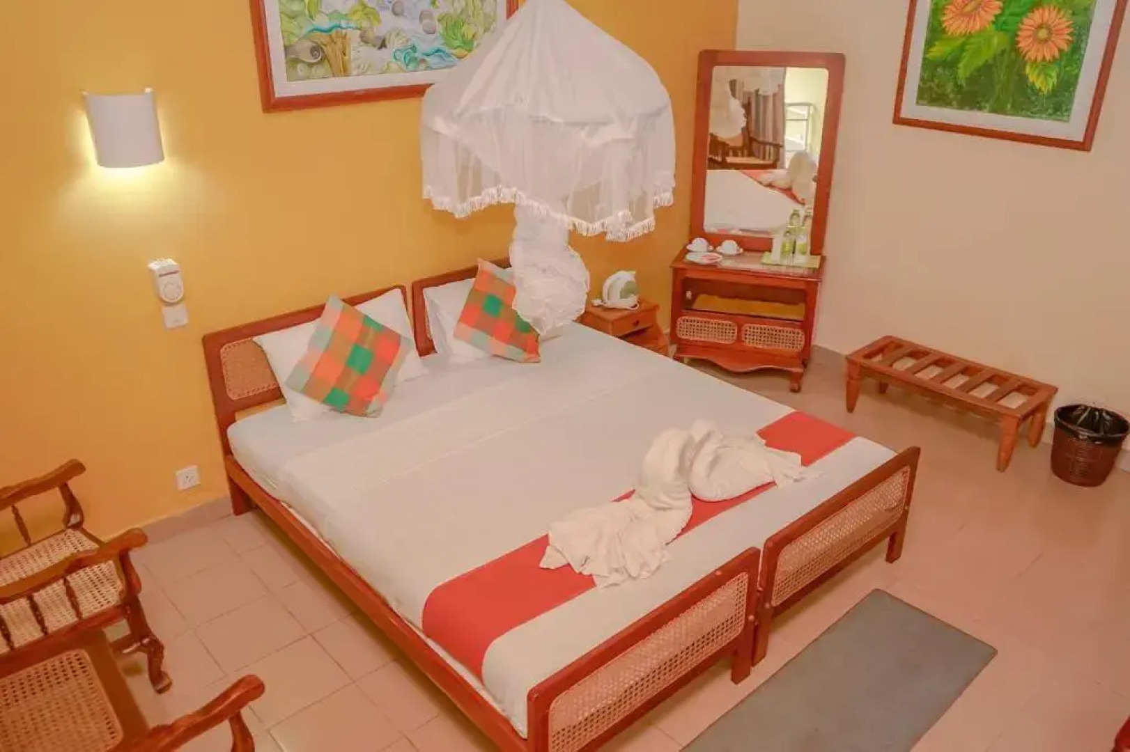 Курортный Отель Muthumuni Ayurveda River