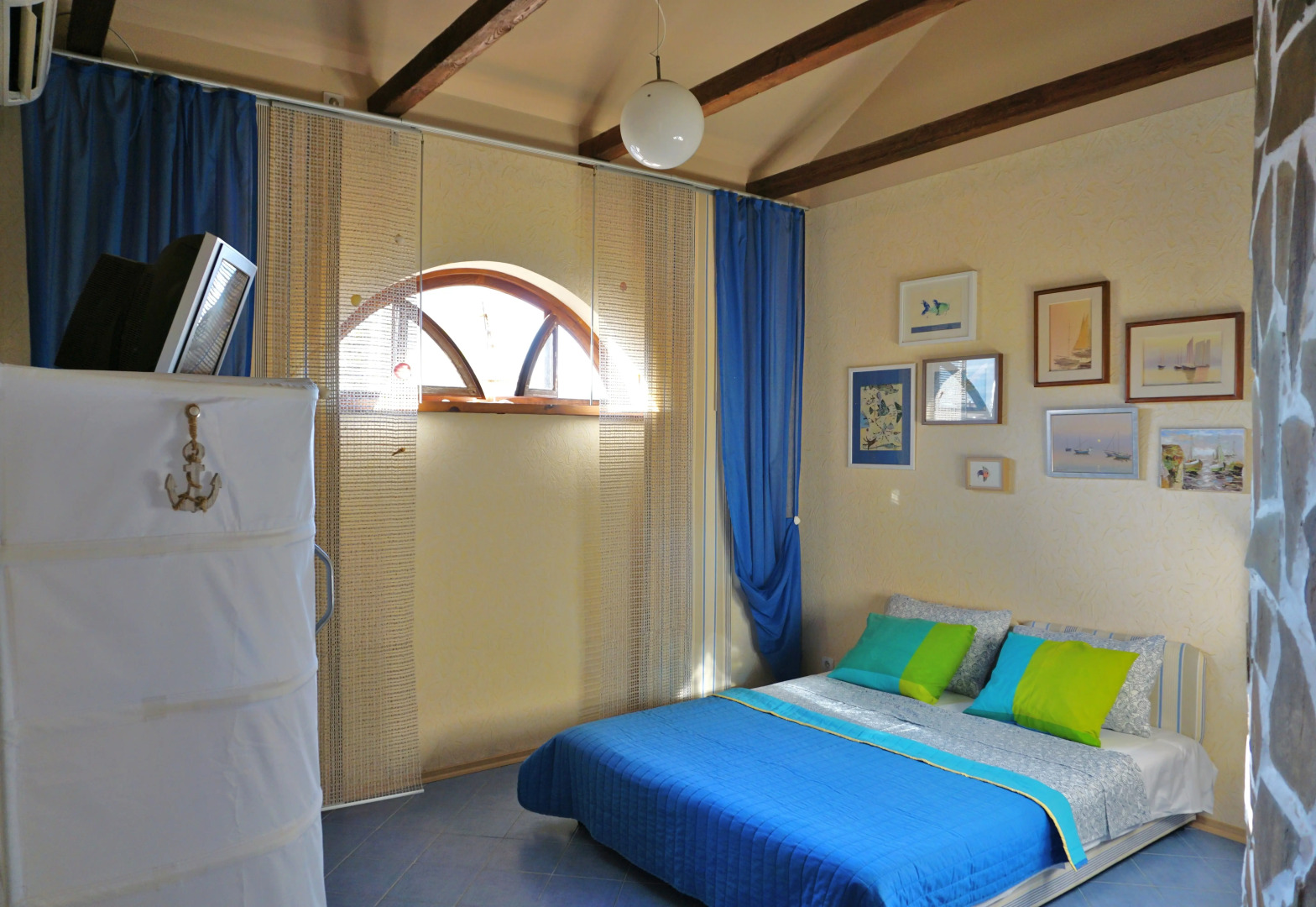 Dom Pod Zvezdopadom Guest House