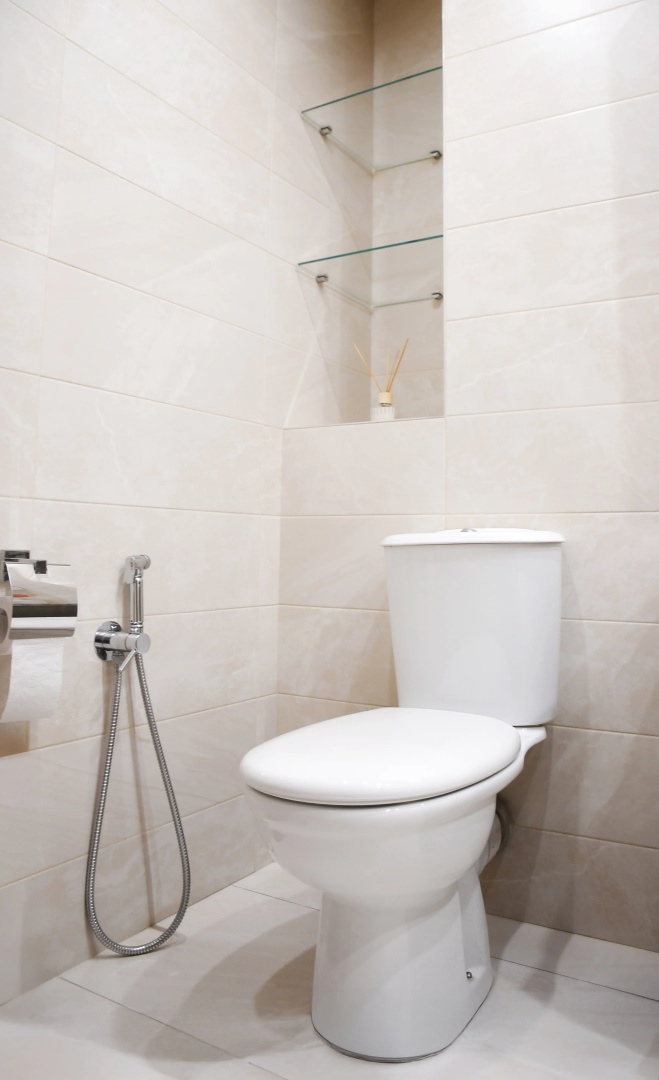 Апартаменты Newly Renovated Condo, Steps to Republic Square