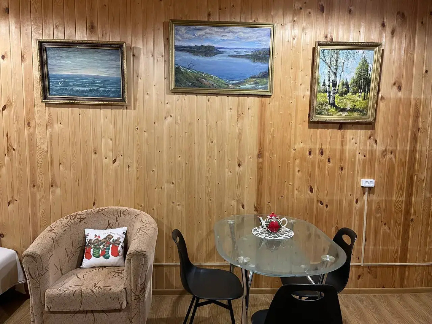 Гостевой дом Уютный домик в дворцовом селе Остров