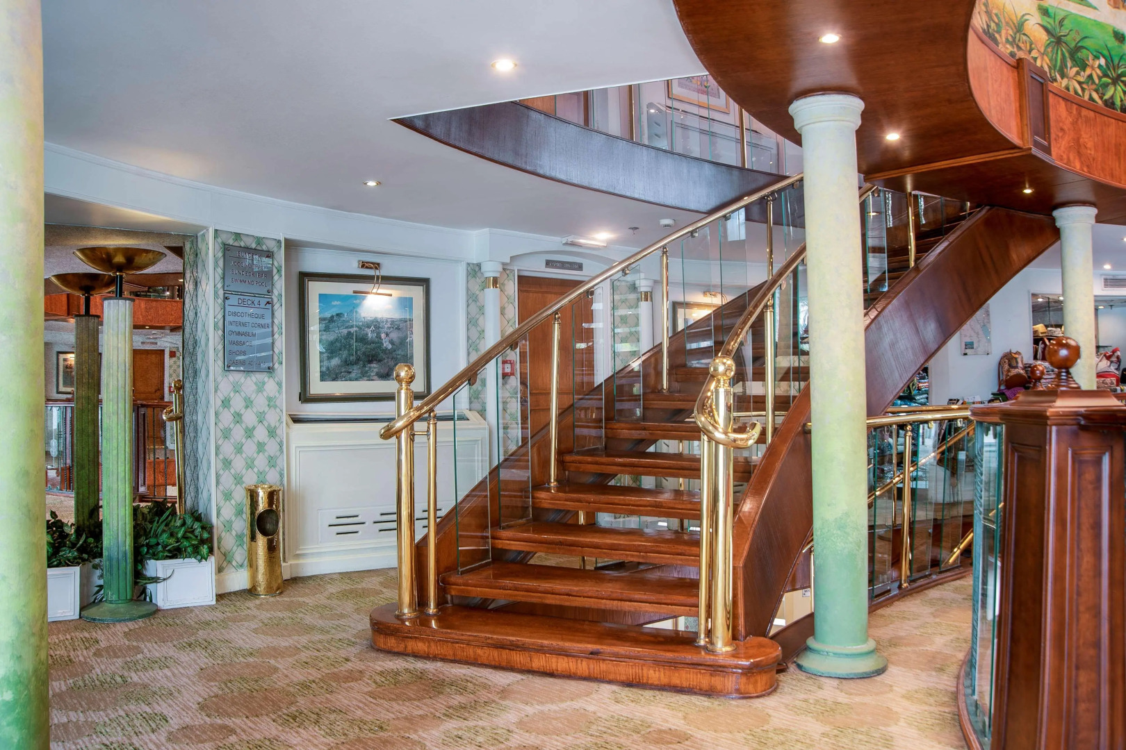 Отель Sonesta Tower & Casino Cairo