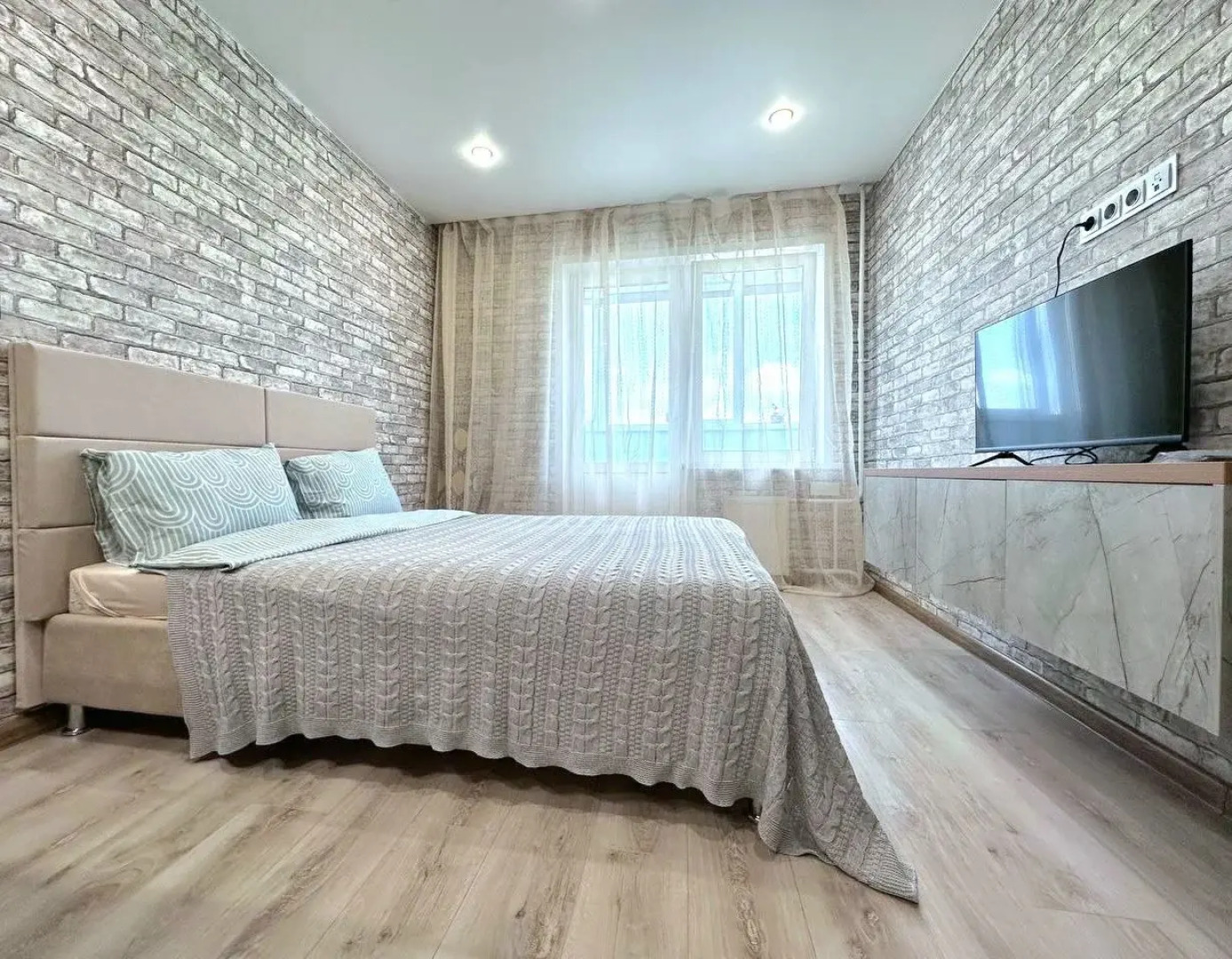 Квартира Однокомнатная студия на Тухачевского