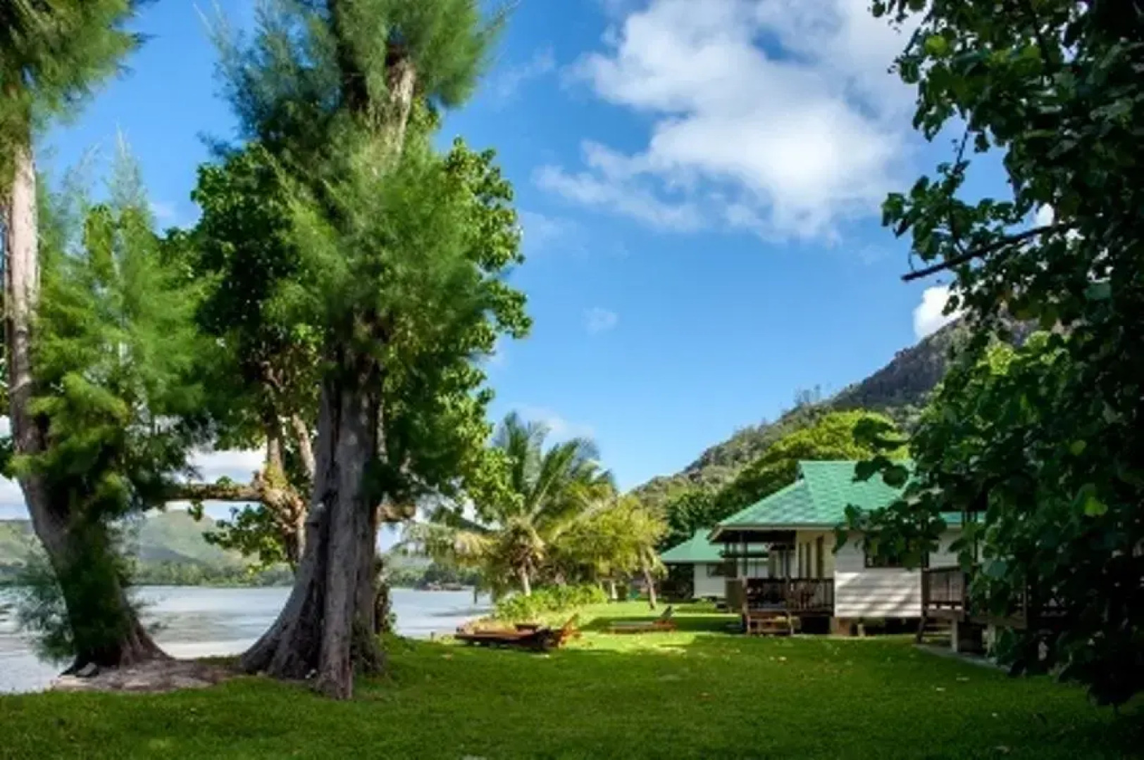 Курортный Отель Le Vasseur La Buse Eco Resort