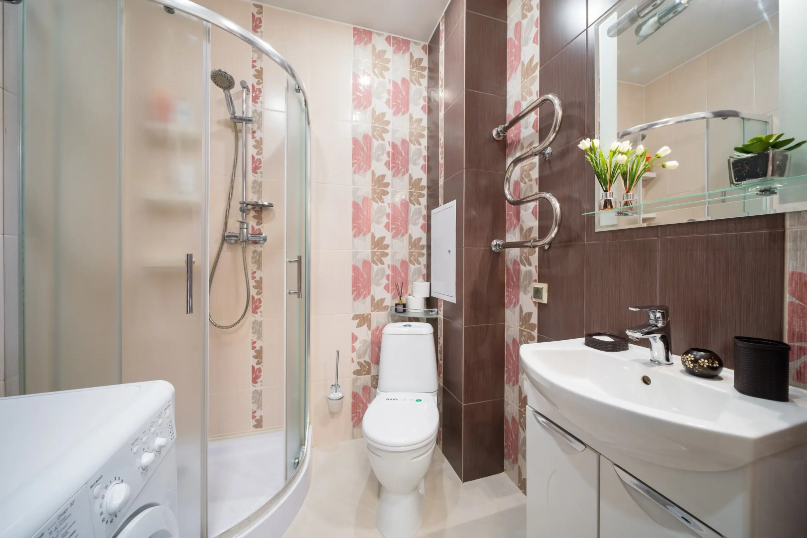 Апартаменты у метро в центре