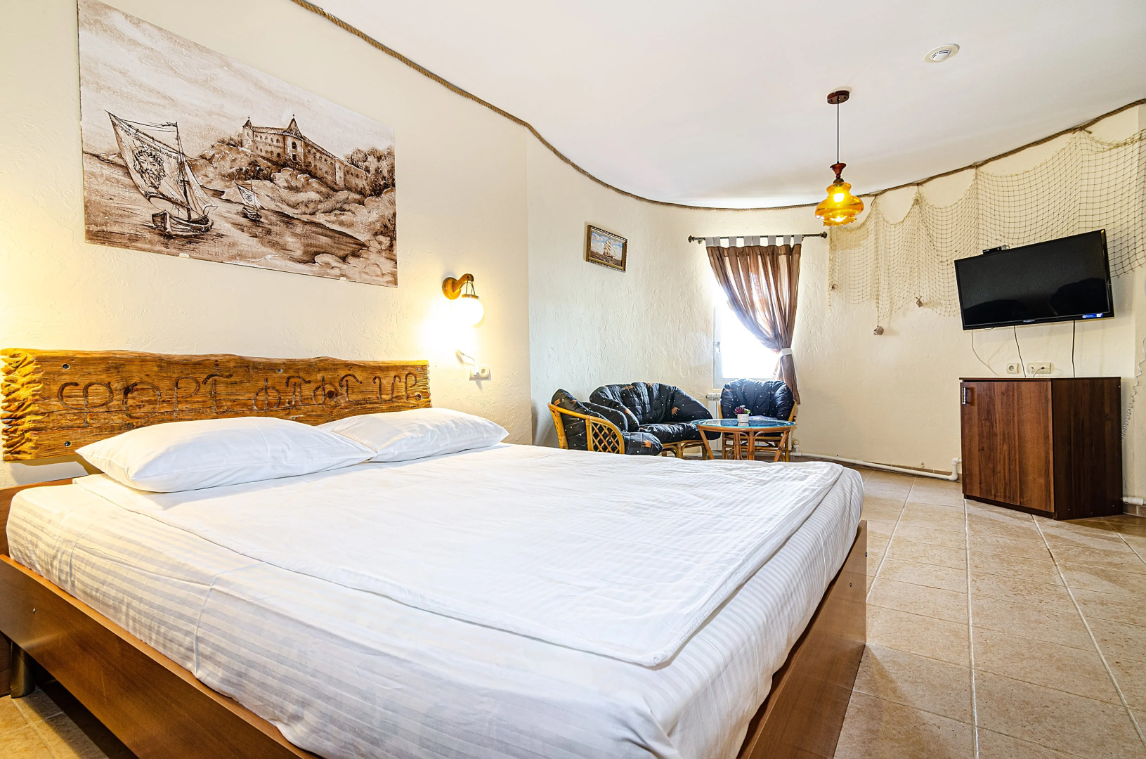 Отель Форт Апатур