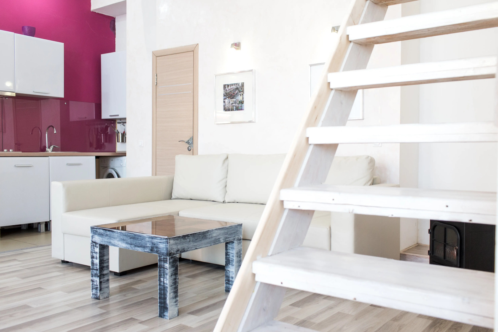 Апартаменты Ирис Лофт