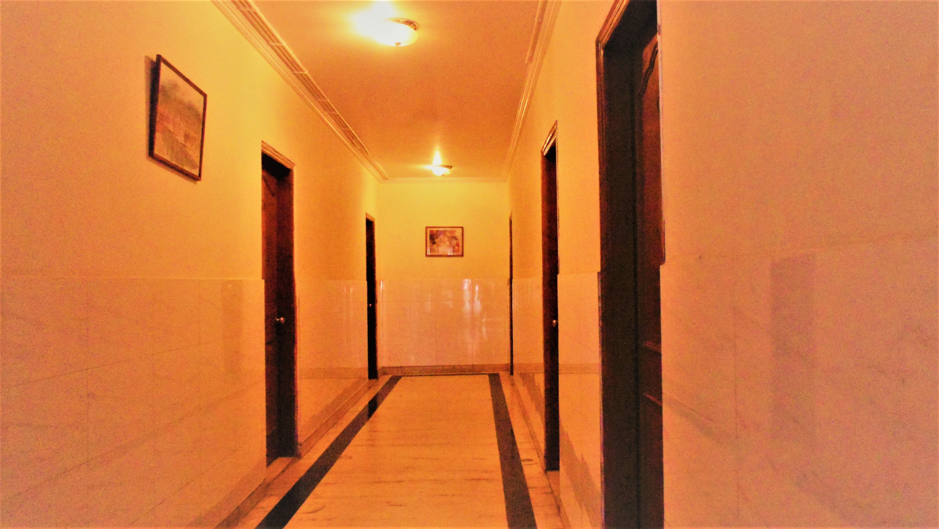 Отель Sehrawat inn