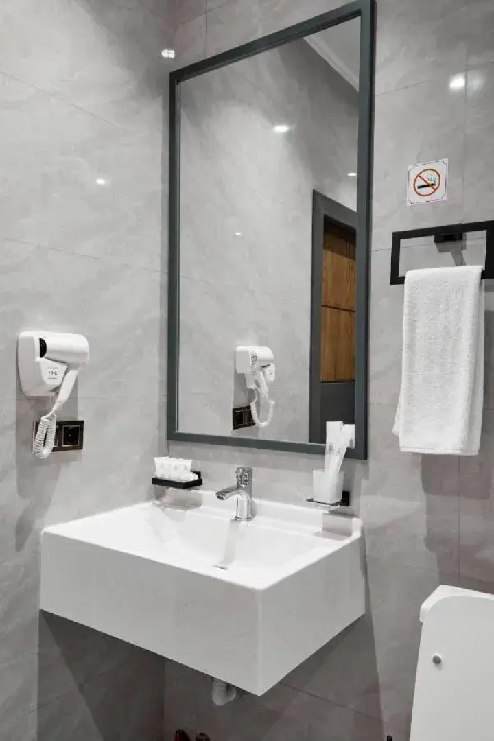 Отель Diamond Shymkent