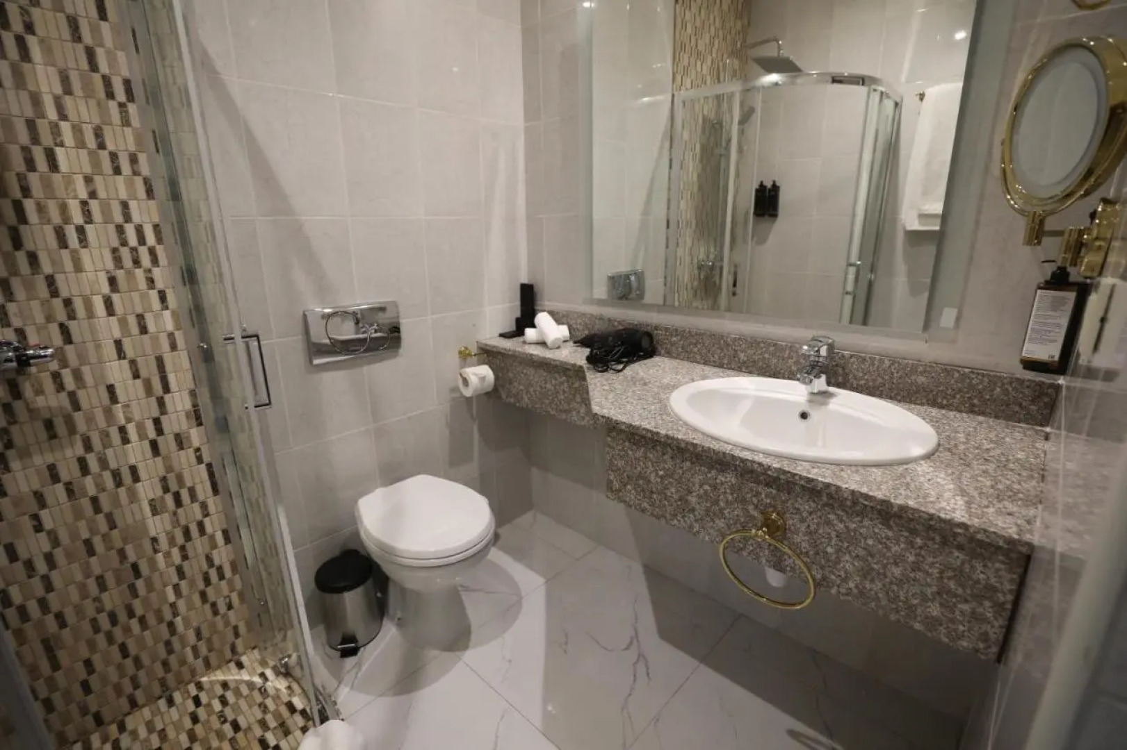 Hotel Eighty Eight Deluxe Hotel & Spa