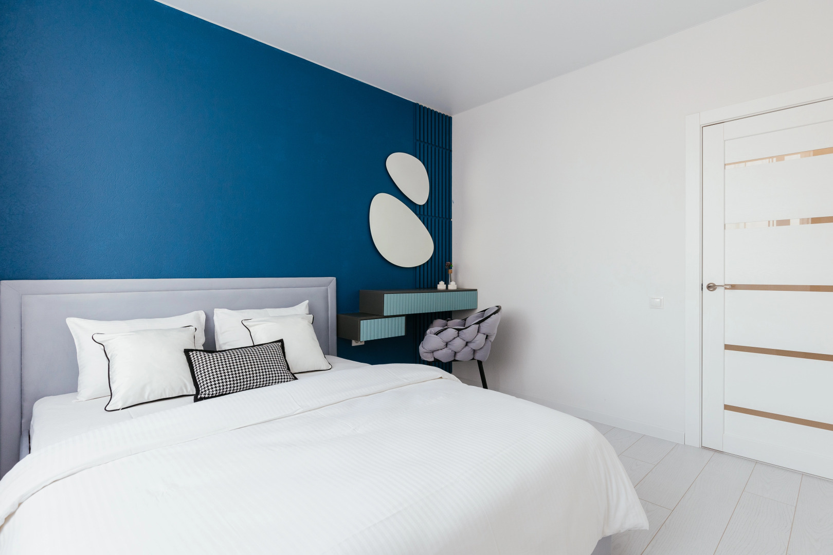 Апартаменты Room Tour возле Сити Молл горячие источники