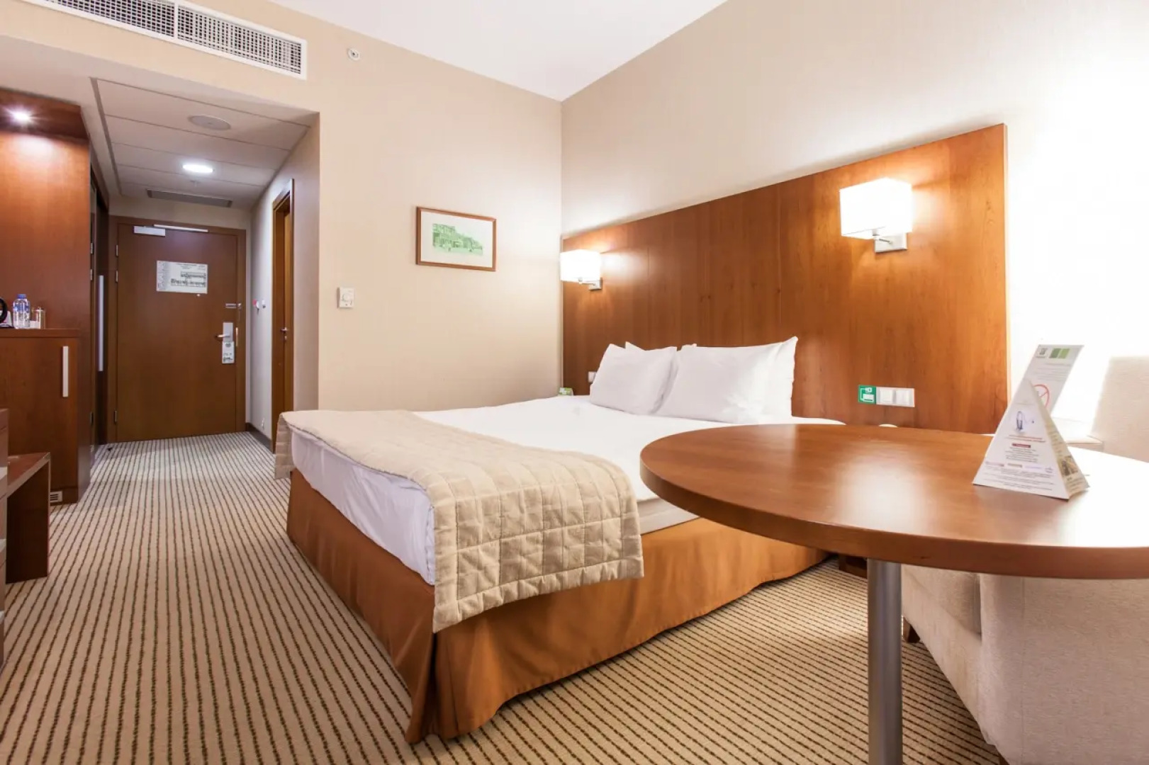 HolidayHall Samara Hotel