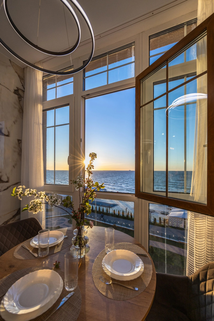 2 - к Апартаменты с прямым видом на море | 1 линия